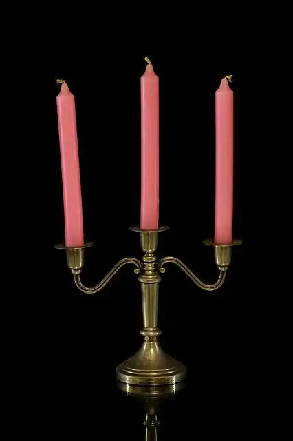 candleholder image